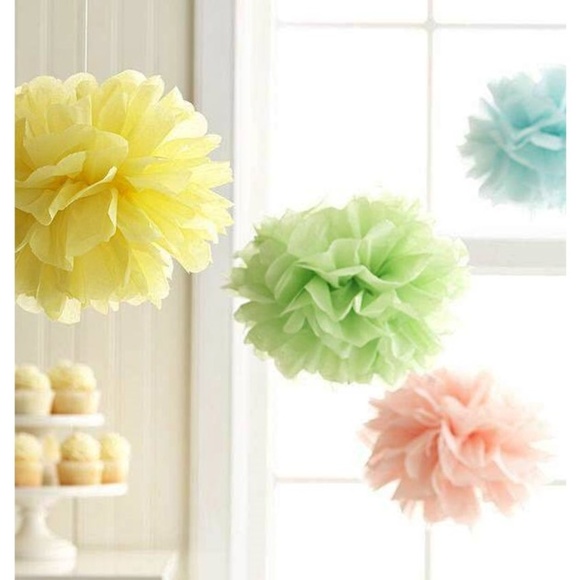 PASTEL TISSUE POMS - PARTY DECORATIONS - Picture 1 of 3